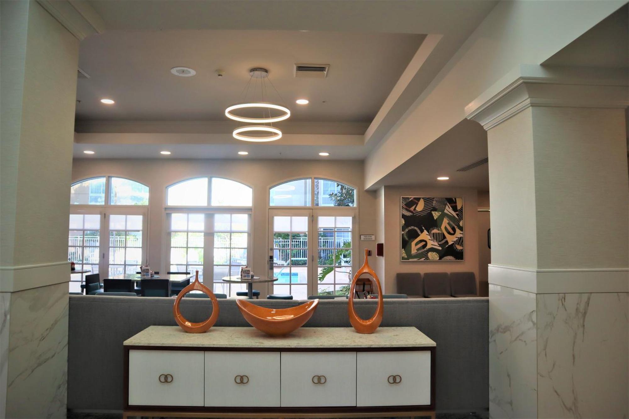 Hilton Garden Inn Calabasas Exterior photo